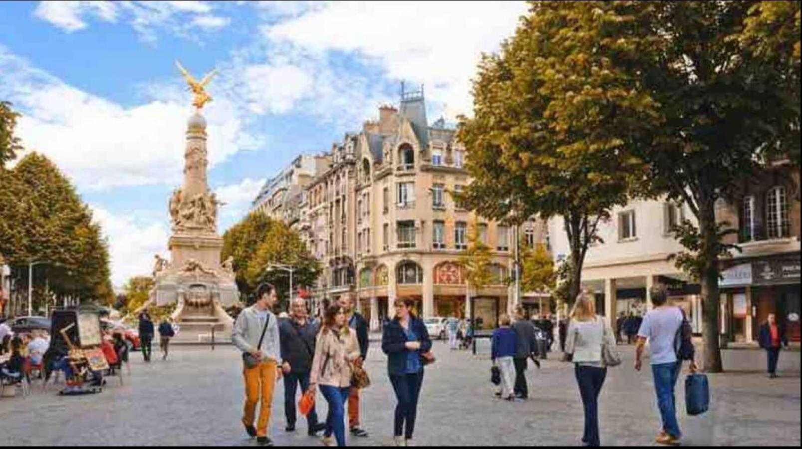 Coeur De Reims Logement Entier Apartment Exterior foto